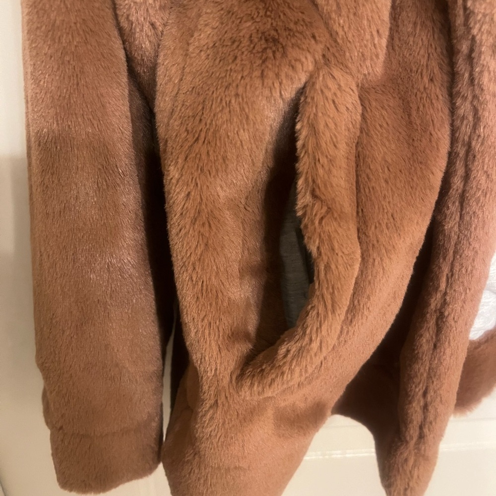 Aerie Faux Fur Jacket - Picture 4 of 6